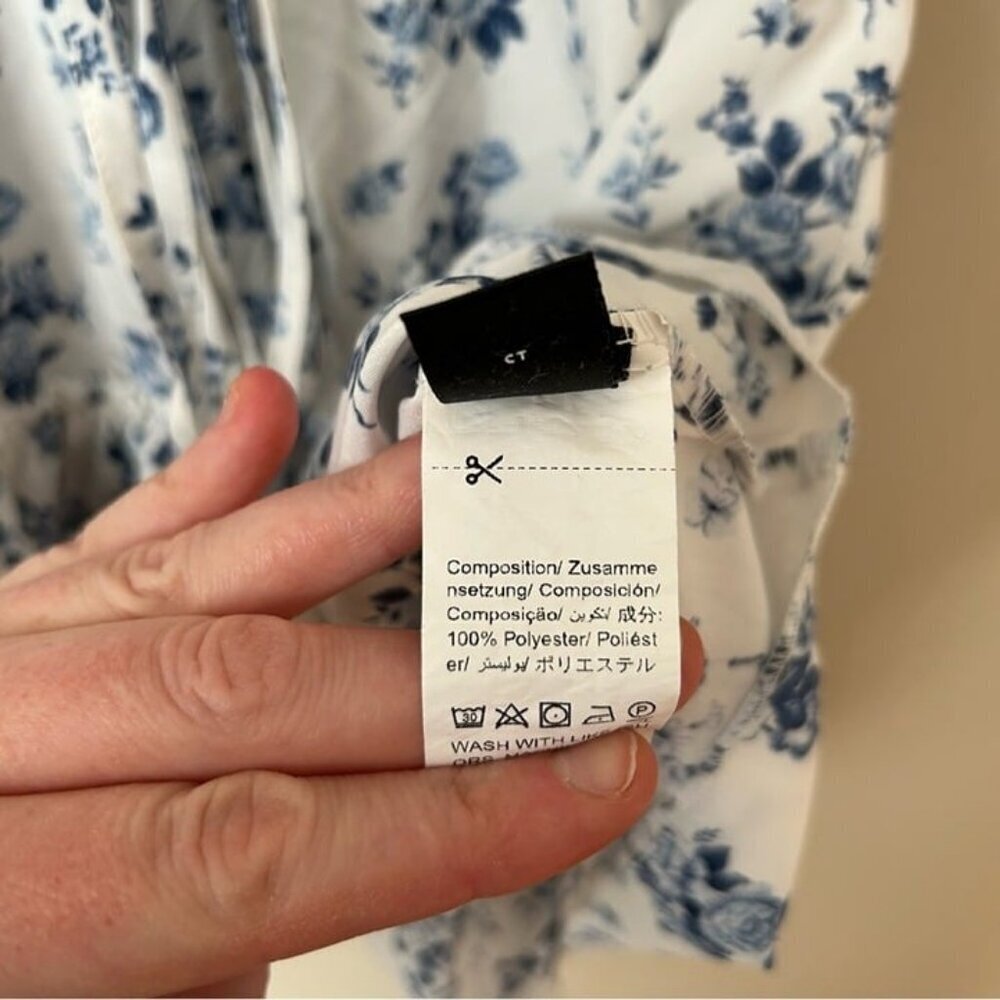 NWOT SHEIN Holidaya Floral Print Ruffle Hem Blue White Skirt Women’s Size Small - Picture 8 of 9